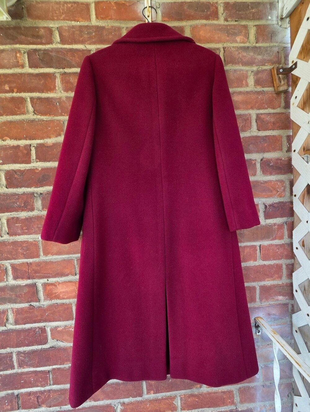 Pierre Cardin VTG Rare Saks Fifth Mod Coat Teardrop pockets Burgundy Small - Picture 4 of 13